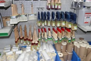 Pintura, abrasivos y fijación - Imagen 1