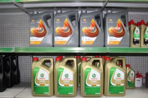 Automoción y repuestos - Imagen 1